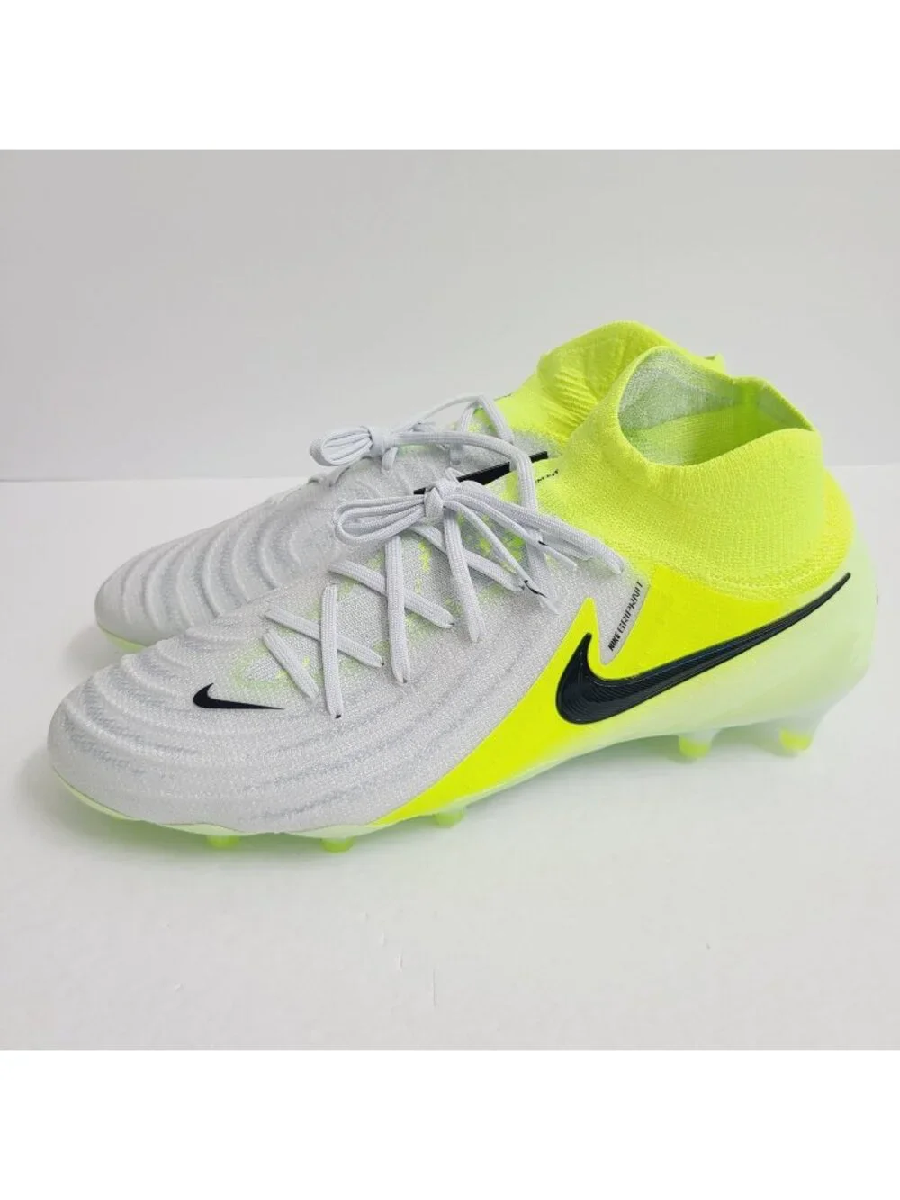 NEW Nike Phantom Luna 2 Elite AG-Pro Soccer Cleats HF4361-003 Size 11.5